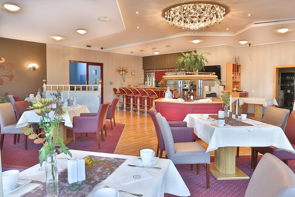 Hotel Kristall Weisswasser Luaran gambar