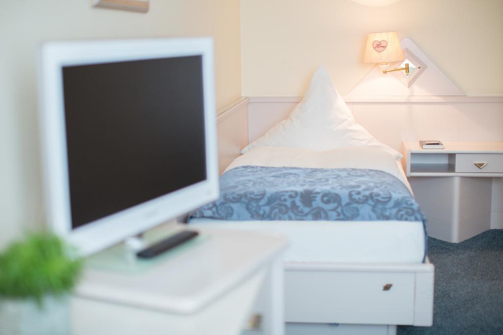 Hotel Kristall Weisswasser Bilik gambar