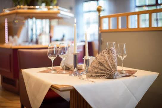Hotel Kristall Weisswasser Luaran gambar